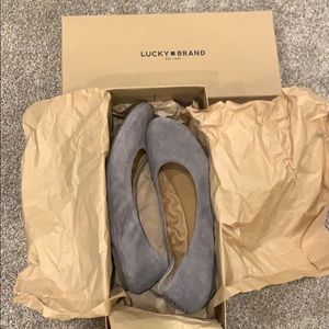 Lucky Brand Emmie Steele Grey  8 1/2